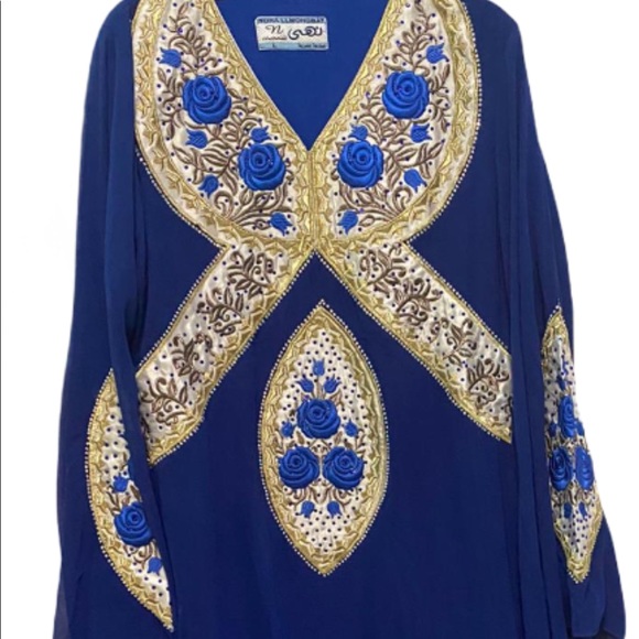 Georgette Embroidered Blue Kaftans - Picture 3 of 4